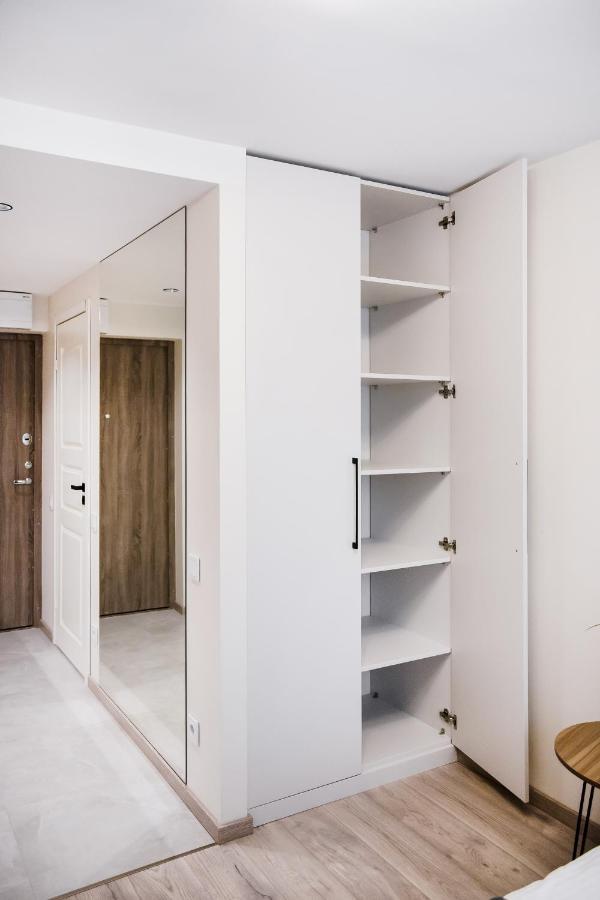 Stylish Apartment In Zverynas Vilnius Ngoại thất bức ảnh